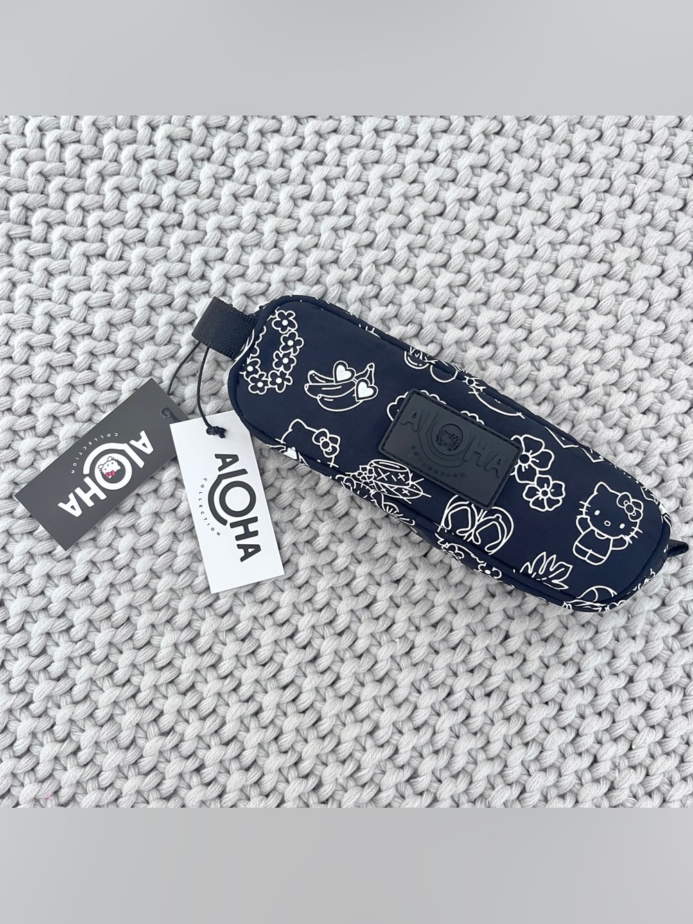 Aloha Collection• KEEP IT LIGHT Pencil Case Black White